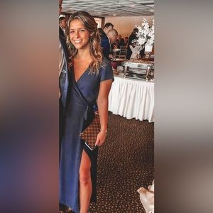 Aritzia Babaton Polyester Slit Dress